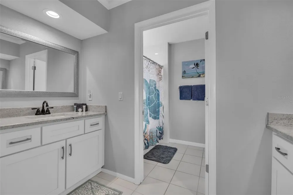 848 EVERGREEN WAY Longboat Key, FL 34228