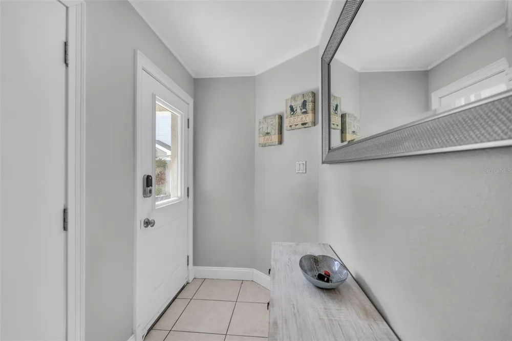 848 EVERGREEN WAY Longboat Key, FL 34228