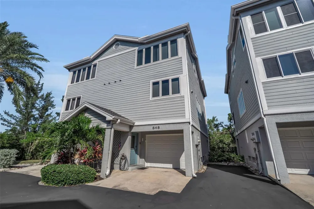 848 EVERGREEN WAY Longboat Key, FL 34228