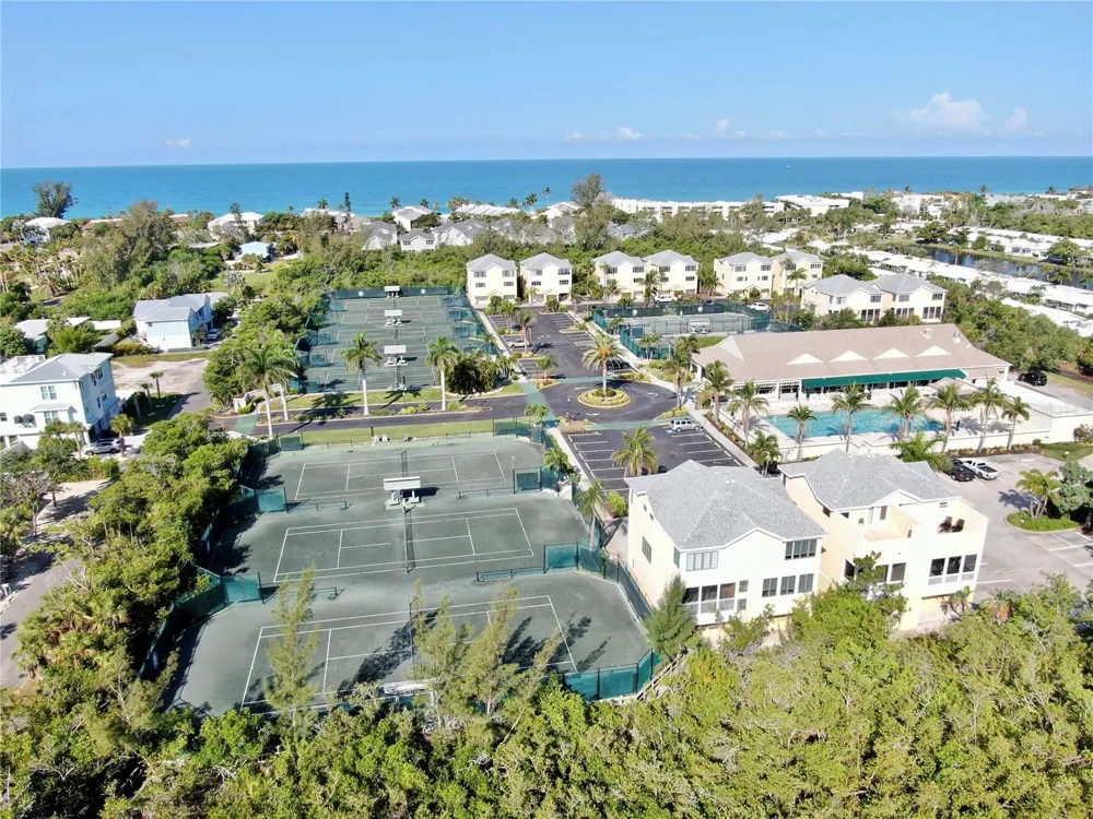 848 EVERGREEN WAY Longboat Key, FL 34228