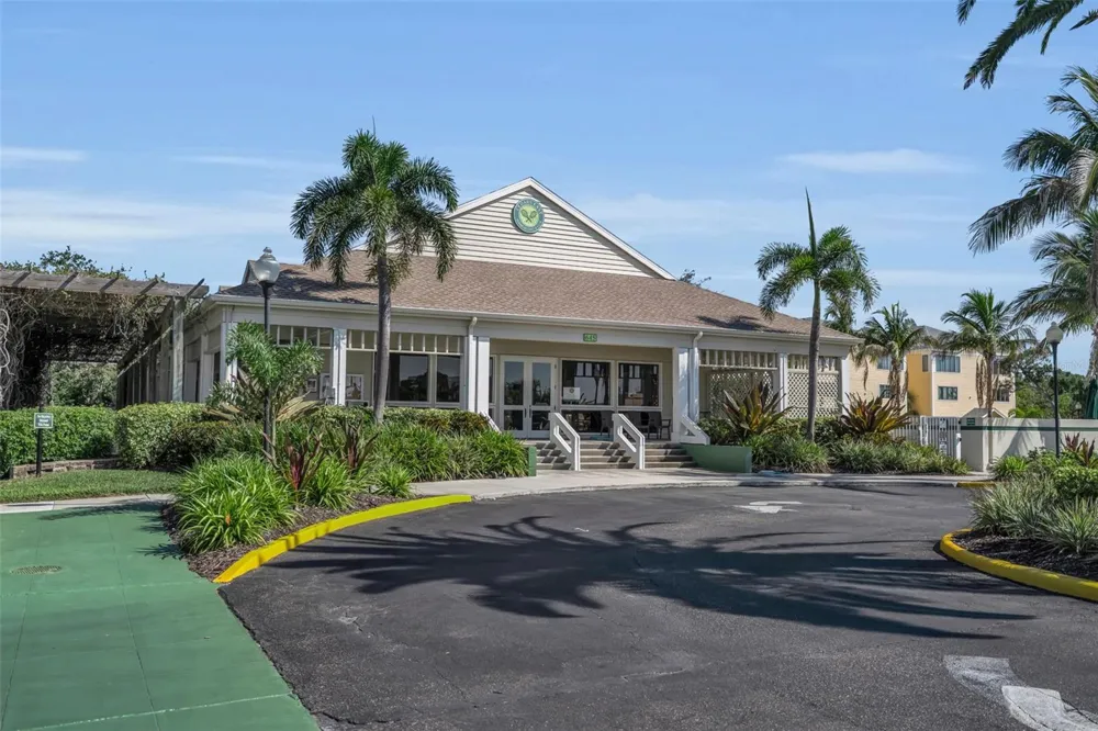 848 EVERGREEN WAY Longboat Key, FL 34228