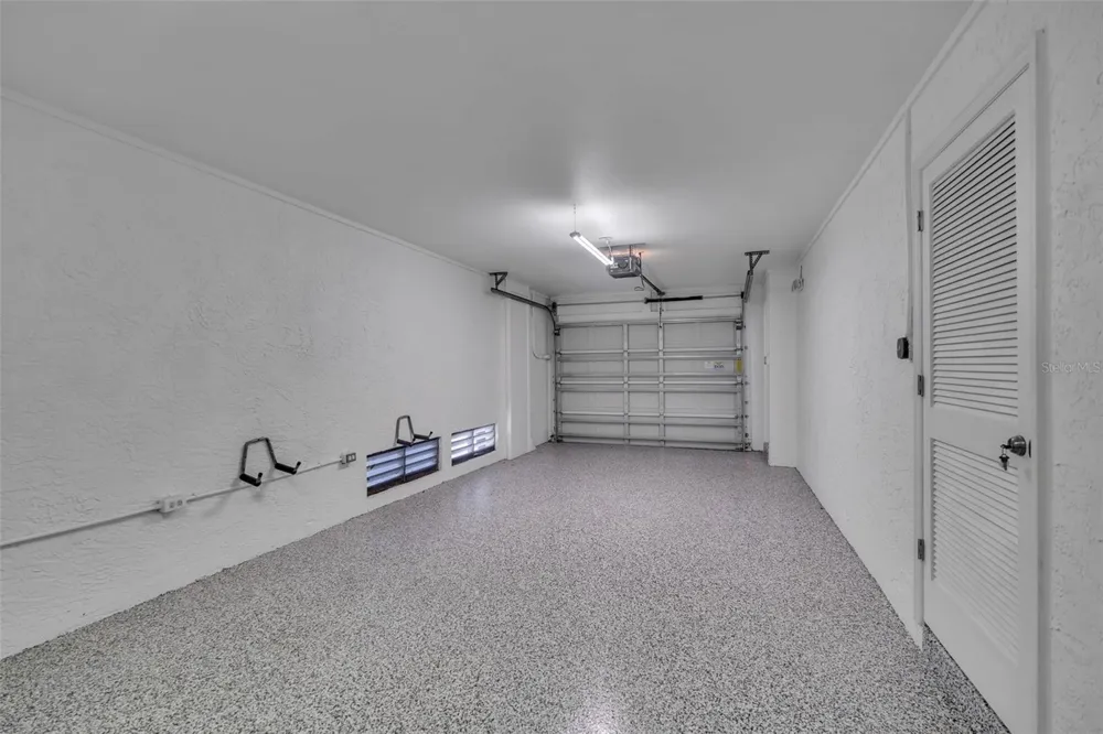 848 EVERGREEN WAY Longboat Key, FL 34228