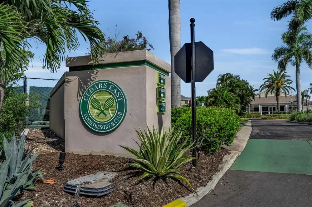 848 EVERGREEN WAY Longboat Key, FL 34228