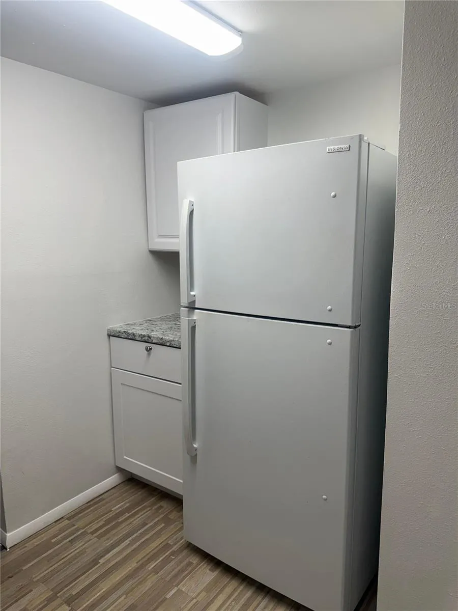 861 SKY LAKE CIRCLE #C Orlando, FL 32809