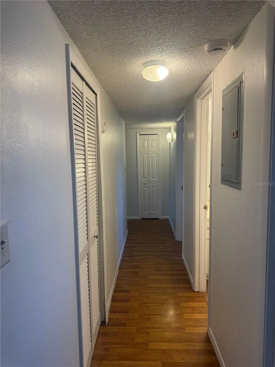 861 SKY LAKE CIRCLE #C Orlando, FL 32809