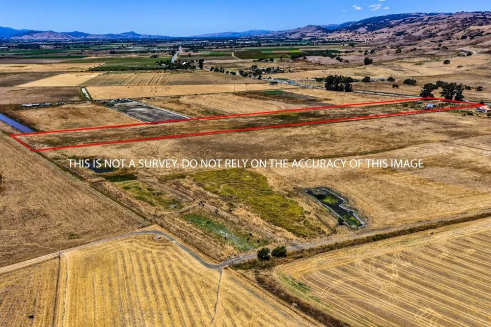 4688 Pacheco Pass Highway Gilroy, CA 95020