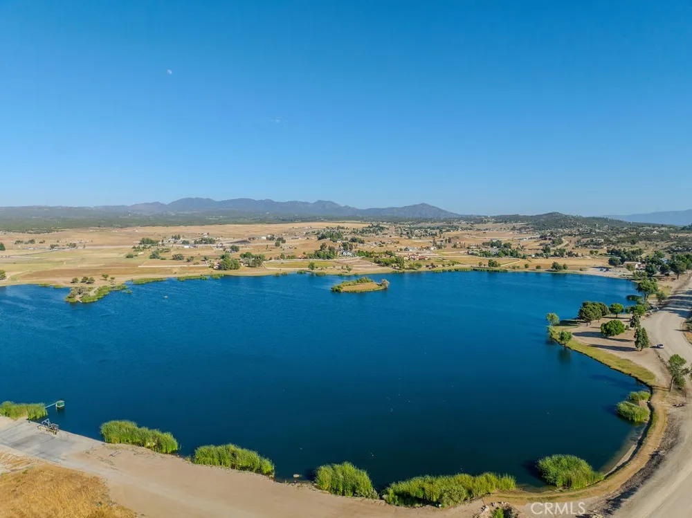 894 Sunnybrook Circle Aguanga, CA 92536