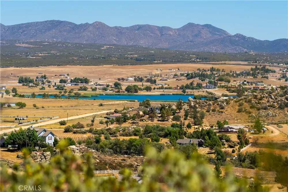 894 Sunnybrook Circle Aguanga, CA 92536