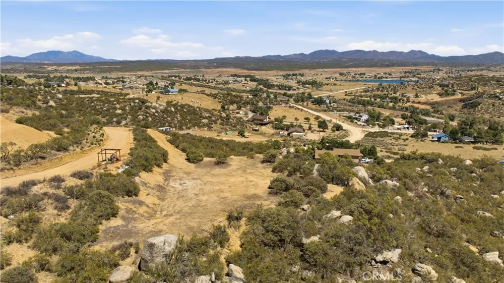 894 Sunnybrook Circle Aguanga, CA 92536