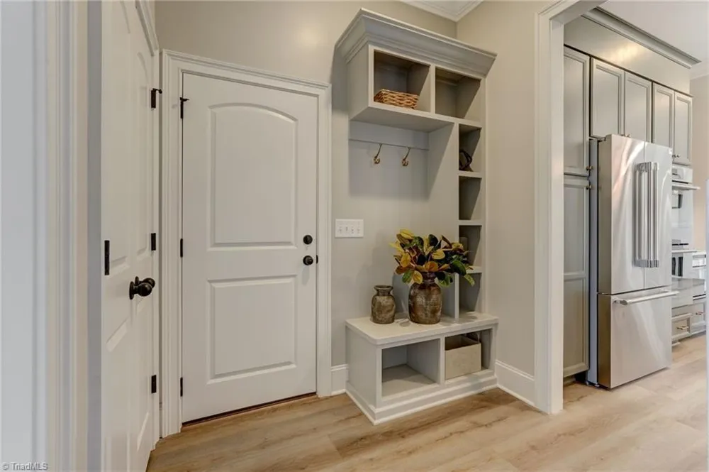 6806 Brennan Way Oak Ridge, NC 27310