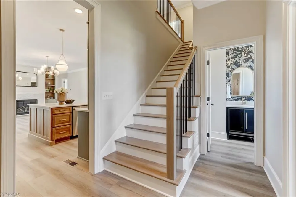 6806 Brennan Way Oak Ridge, NC 27310