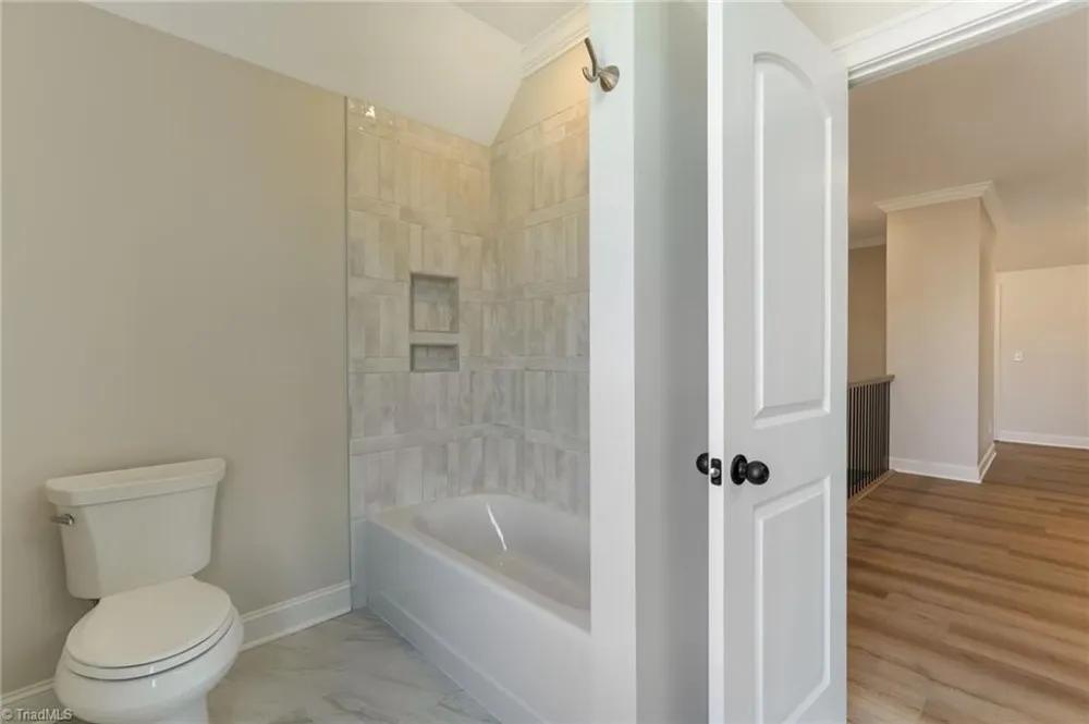 6806 Brennan Way Oak Ridge, NC 27310