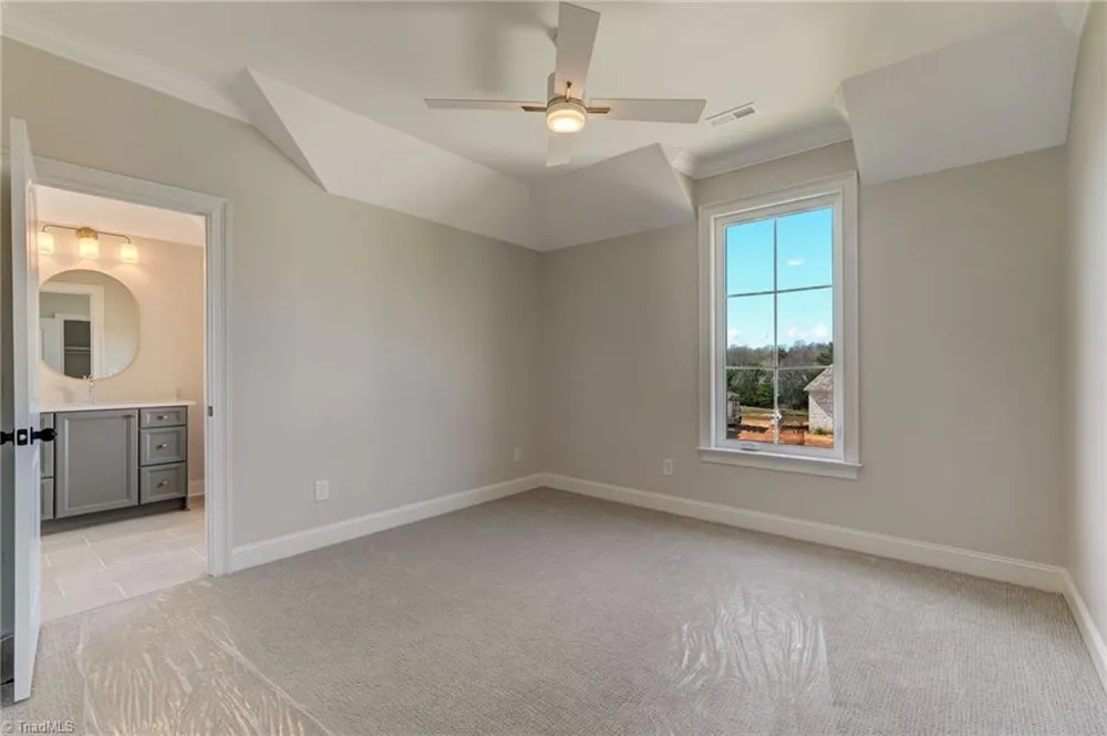6806 Brennan Way Oak Ridge, NC 27310