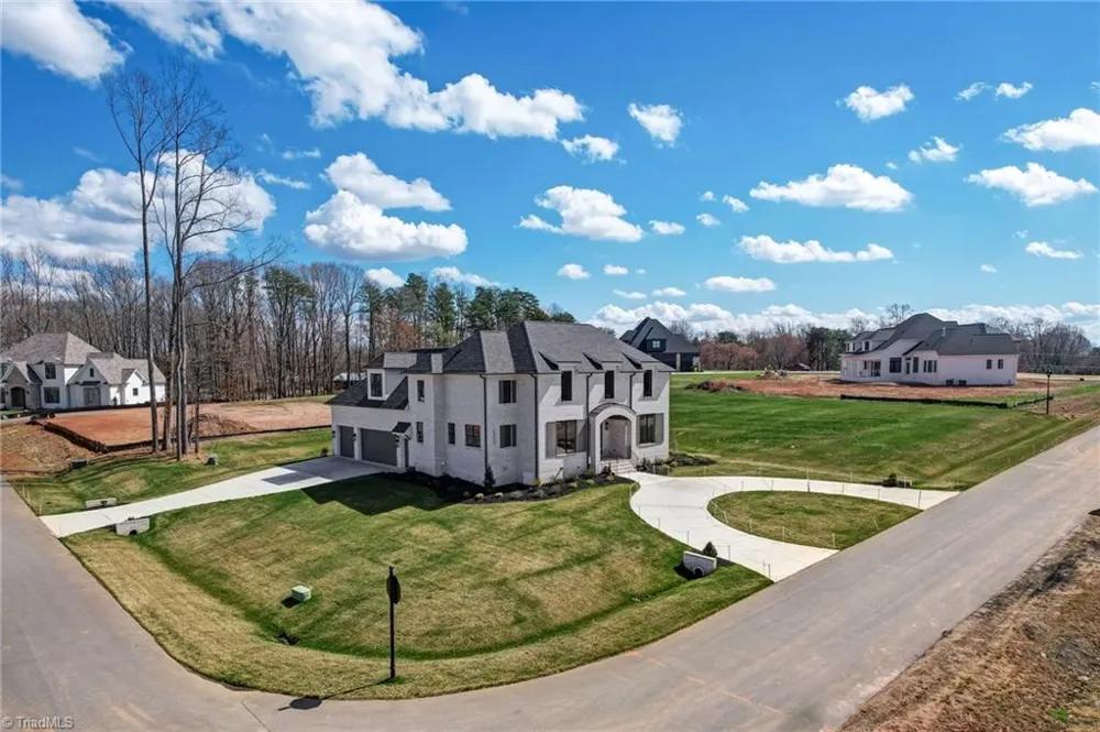 6806 Brennan Way Oak Ridge, NC 27310