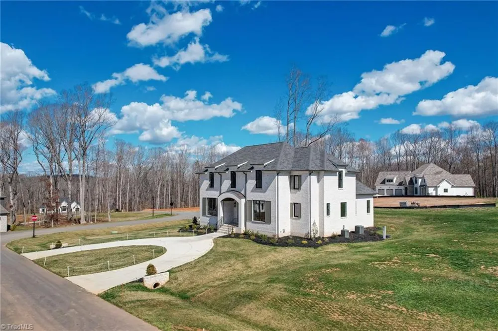 6806 Brennan Way Oak Ridge, NC 27310