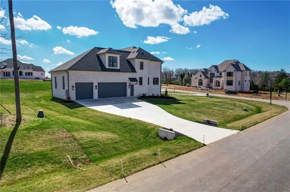 6806 Brennan Way Oak Ridge, NC 27310