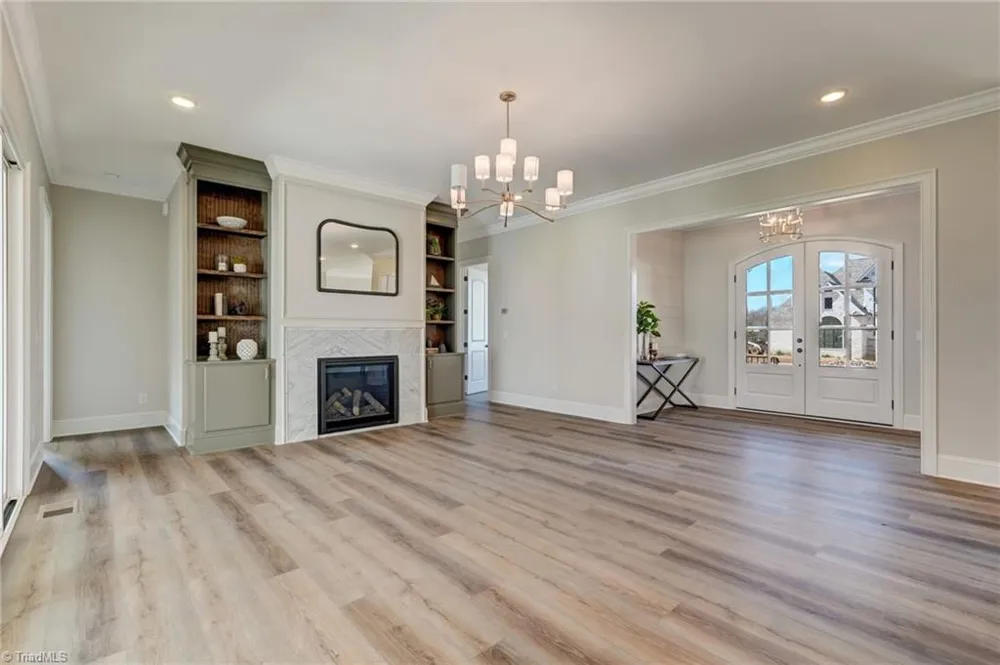 6806 Brennan Way Oak Ridge, NC 27310