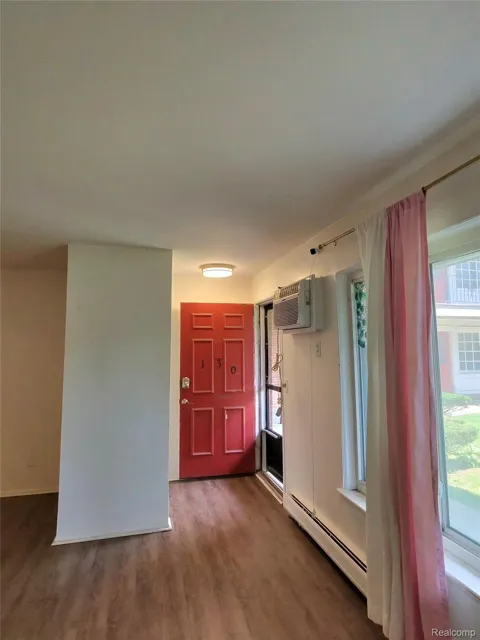 25301 Five mile #130