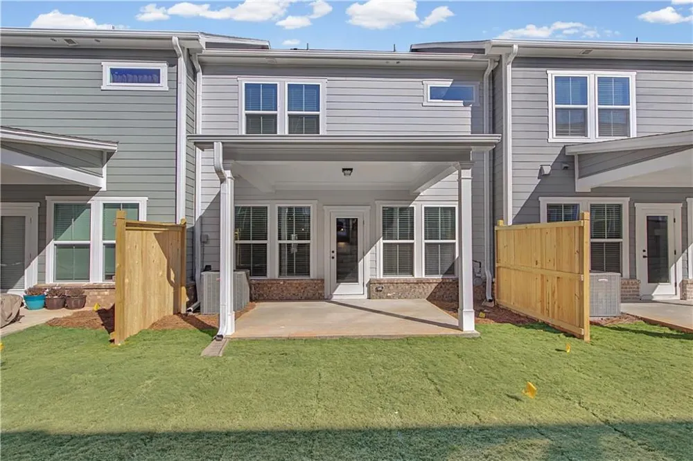 5665 Tillman Way Powder Springs, GA 30127