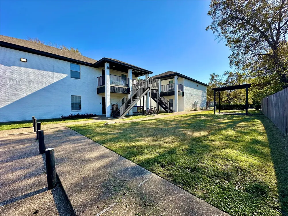 1231 Wood Avenue #D Waco, TX 76706