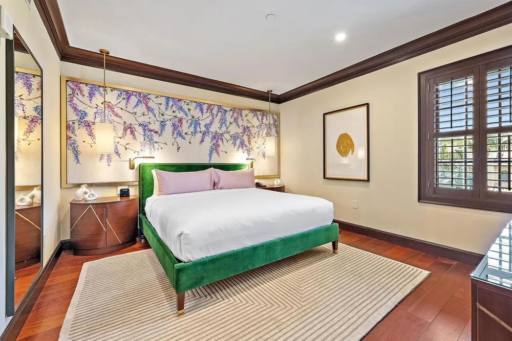 301 Australian Avenue #301 Palm Beach, FL 33480
