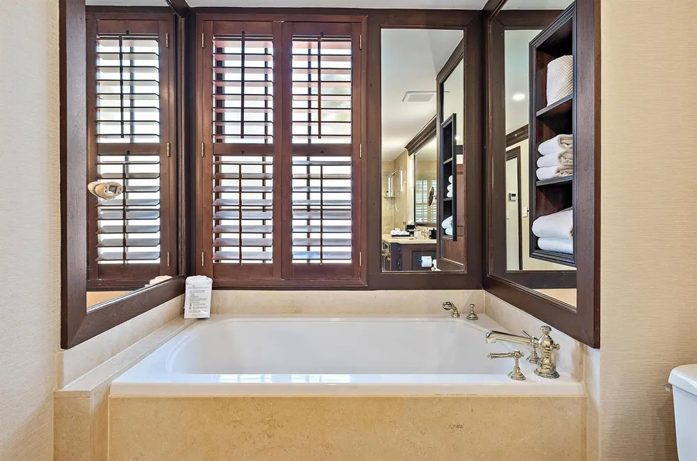 301 Australian Avenue #301 Palm Beach, FL 33480