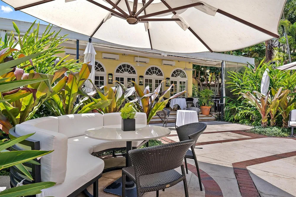 301 Australian Avenue #301 Palm Beach, FL 33480
