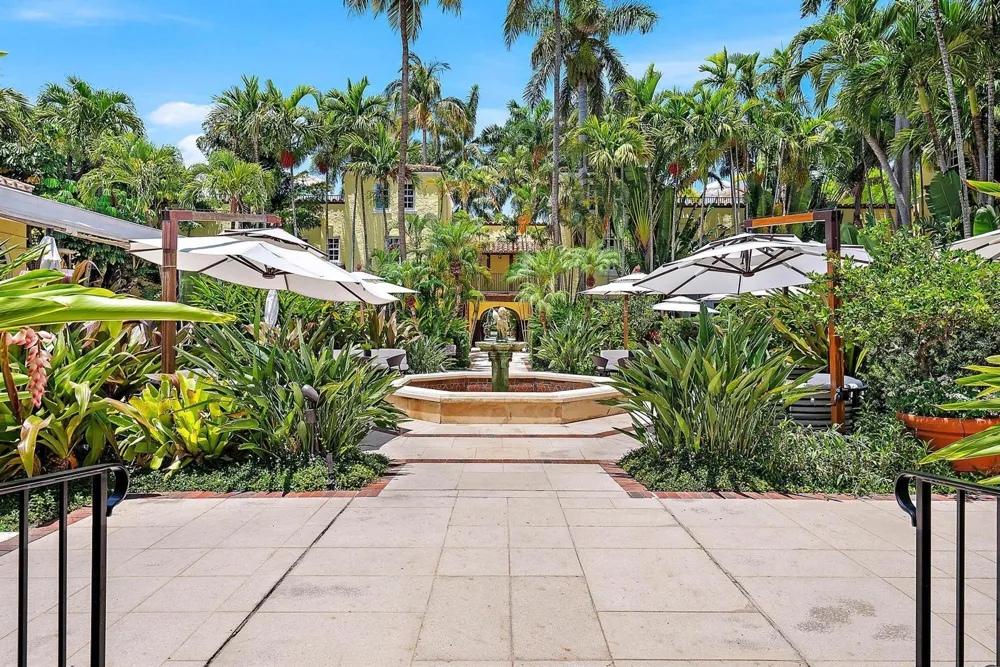 301 Australian Avenue #301 Palm Beach, FL 33480