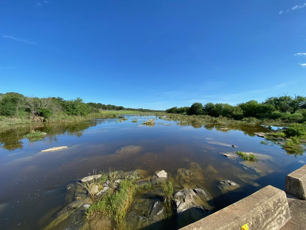 32 Pedernales Oaks Drive Johnson City, TX 76636