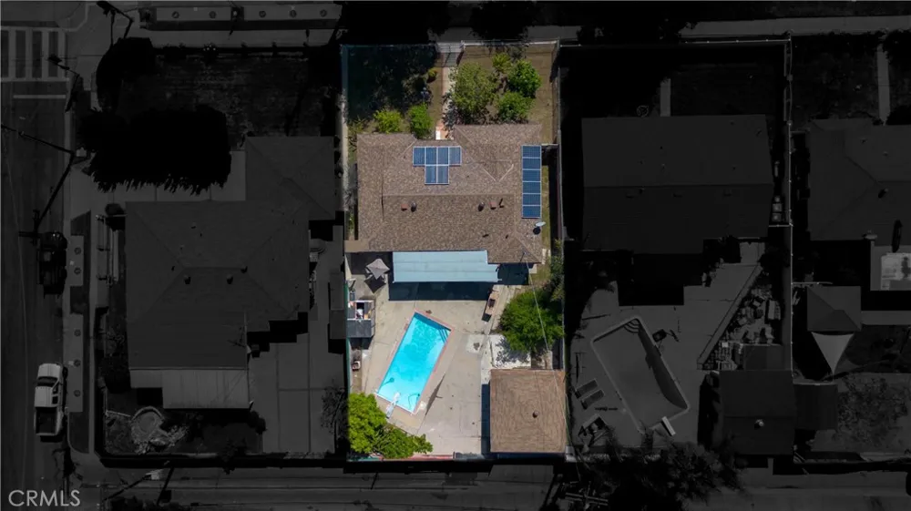 20309 Roscoe Winnetka, CA 91306