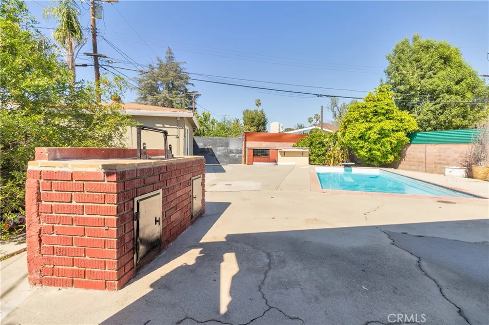20309 Roscoe Winnetka, CA 91306