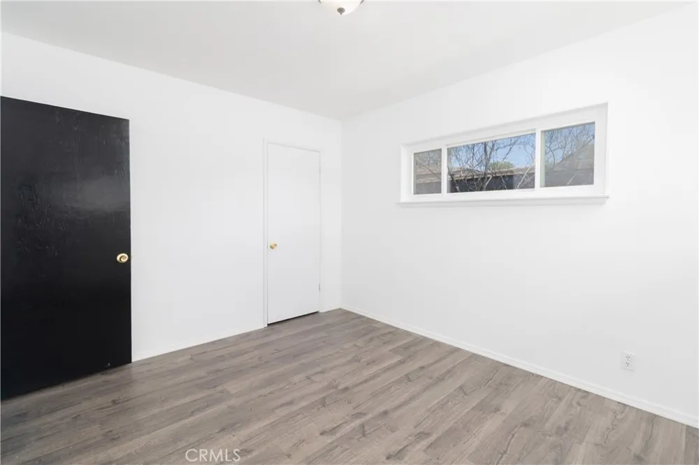 20309 Roscoe Winnetka, CA 91306