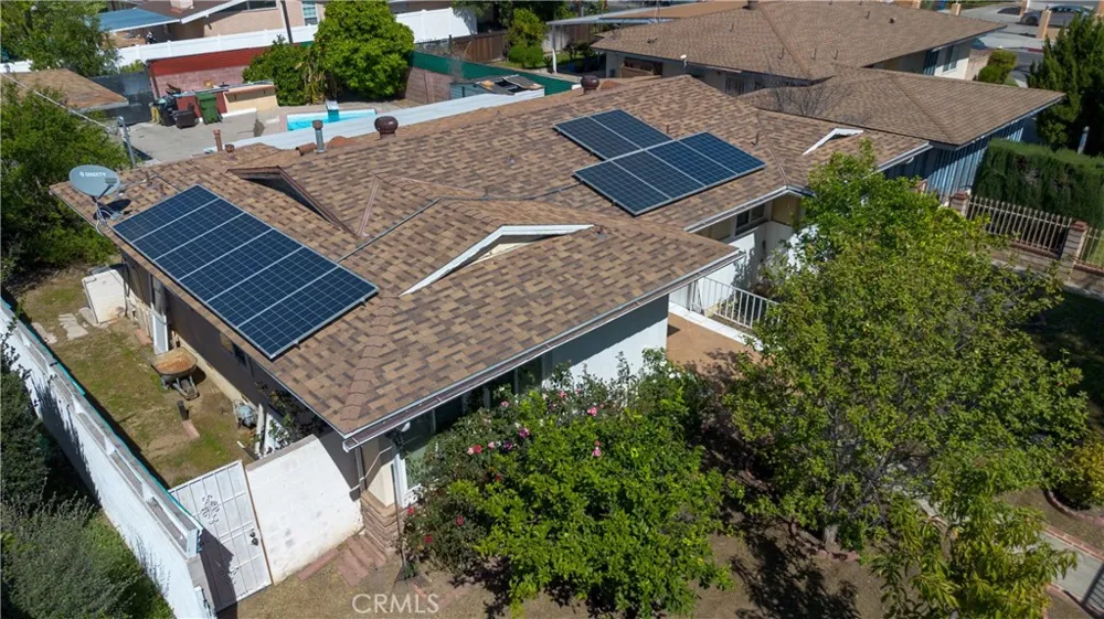 20309 Roscoe Winnetka, CA 91306