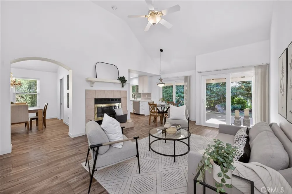 2997 W Silverhill Fresno, CA 93711