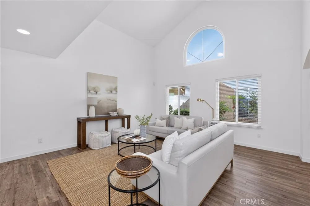2997 W Silverhill Fresno, CA 93711