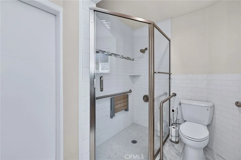 2997 W Silverhill Fresno, CA 93711