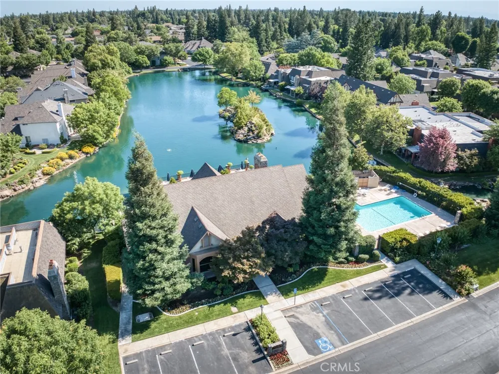 2997 W Silverhill Fresno, CA 93711
