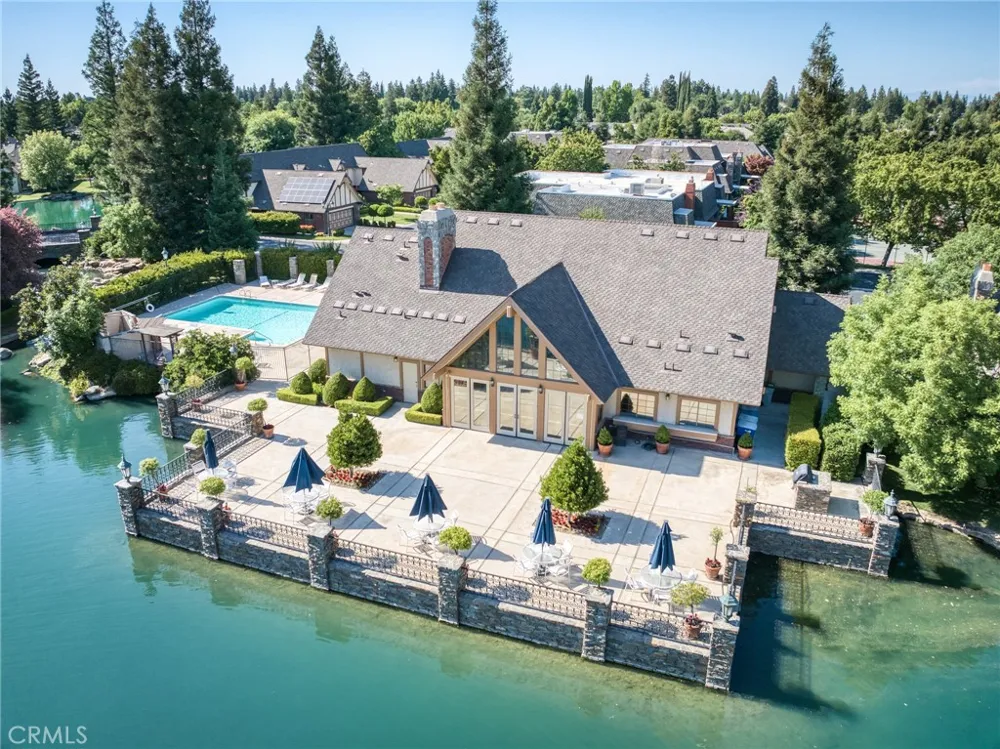 2997 W Silverhill Fresno, CA 93711