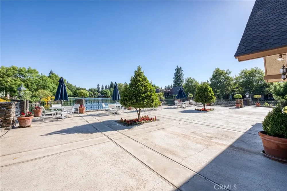 2997 W Silverhill Fresno, CA 93711