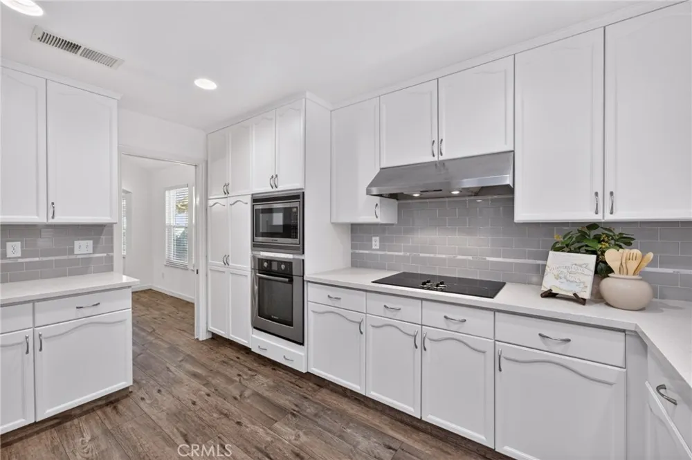 2997 W Silverhill Fresno, CA 93711