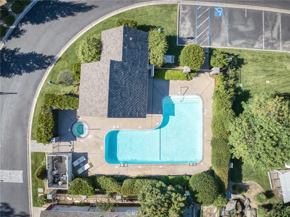 2997 W Silverhill Fresno, CA 93711