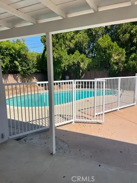 20335 Londelius Winnetka, CA 91306