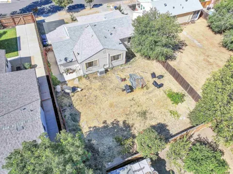 93 Atherton Ave