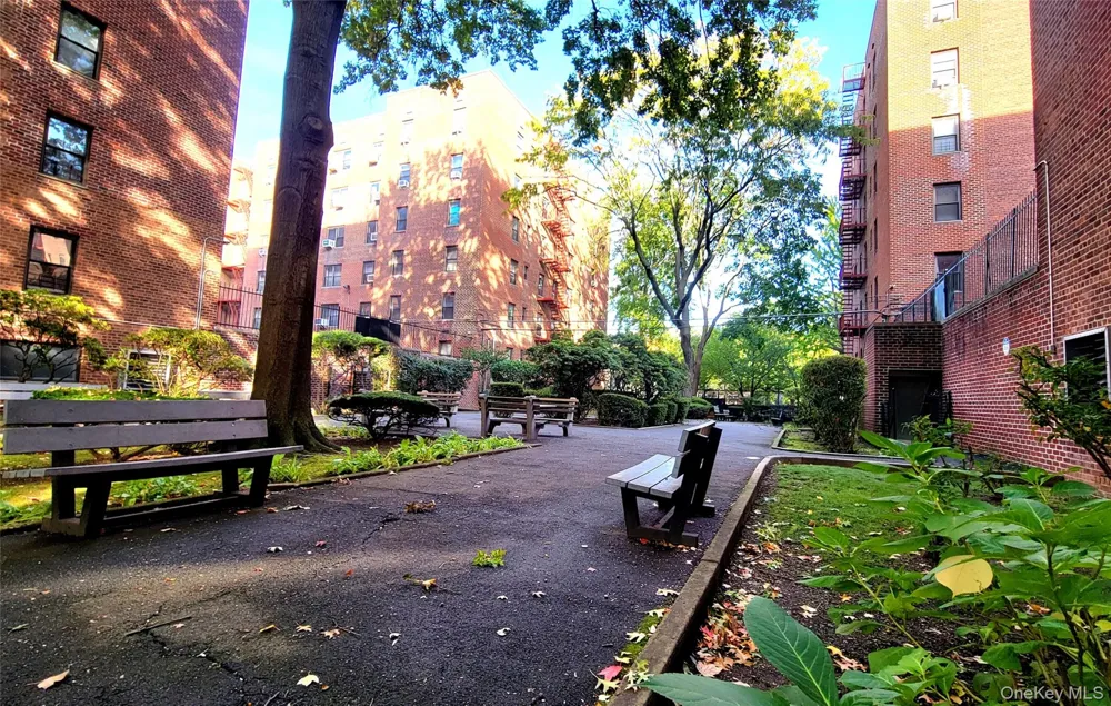 32-42 89th Street #C605 East Elmhurst, NY 11369