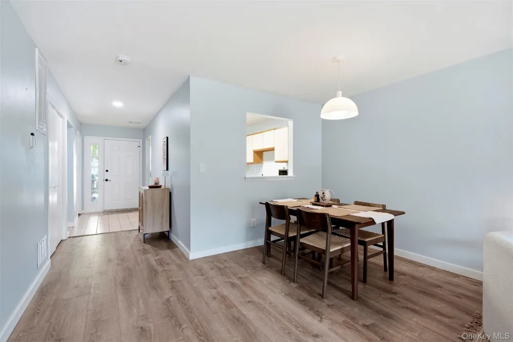 57 Magnolia Lane Warwick, NY 10990