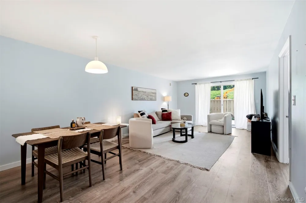 57 Magnolia Lane Warwick, NY 10990