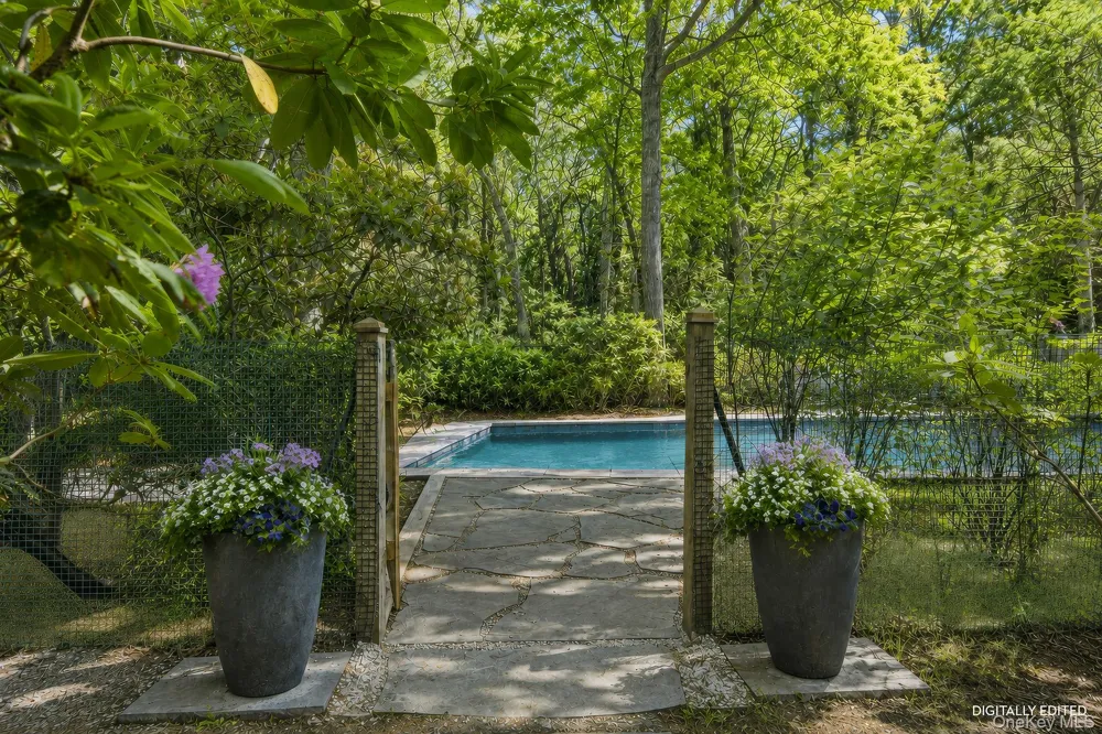 44 Georgica Close Road East Hampton, NY 11937