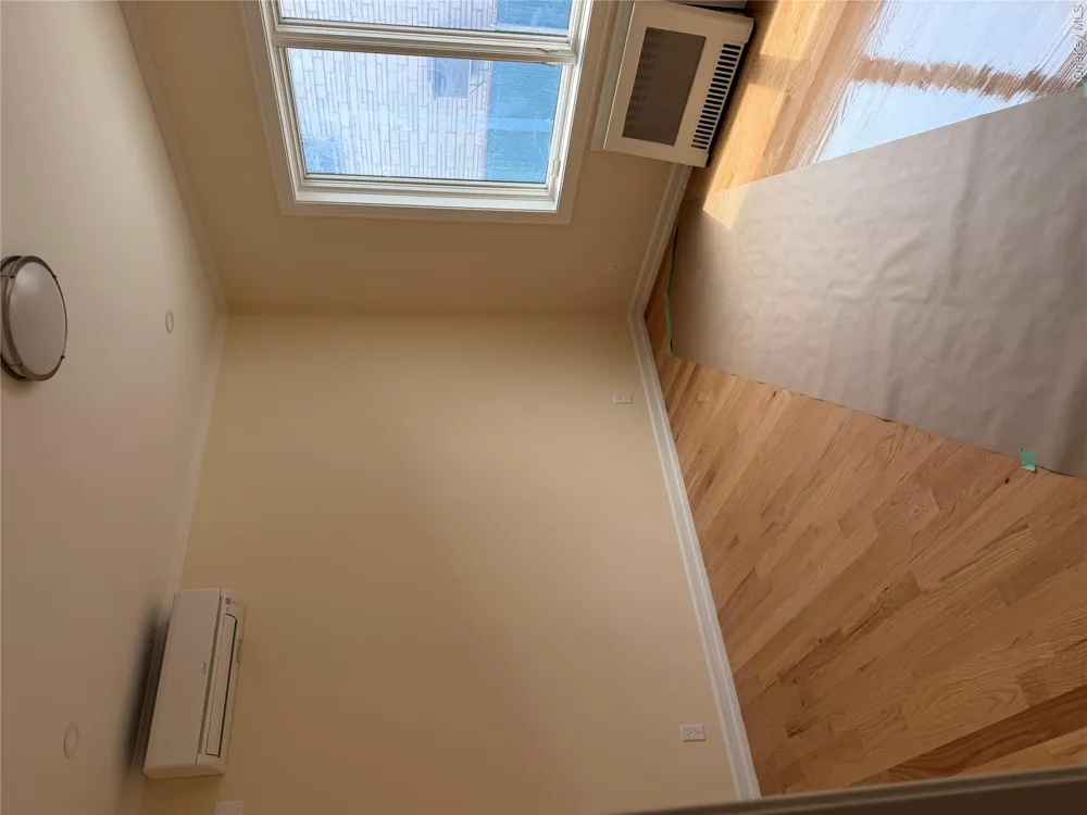 164-16 75th Road #1st Floor Fresh Meadows, NY 11366