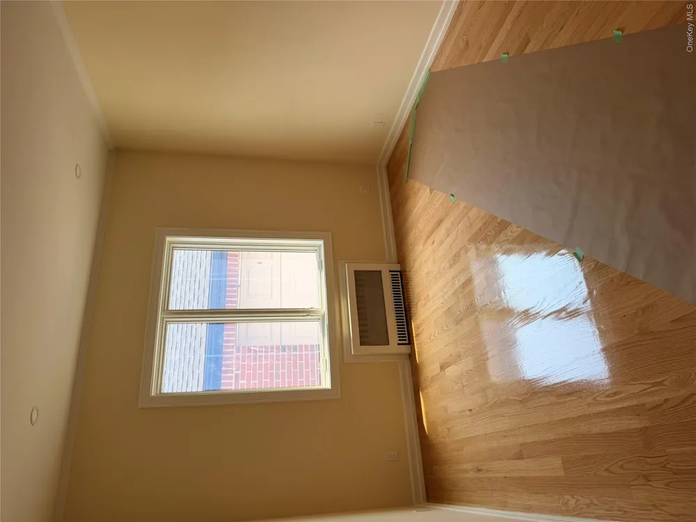 164-16 75th Road #1st Floor Fresh Meadows, NY 11366