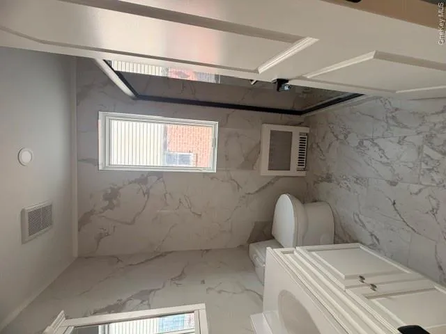 164-16 75th Road #1st Floor Fresh Meadows, NY 11366